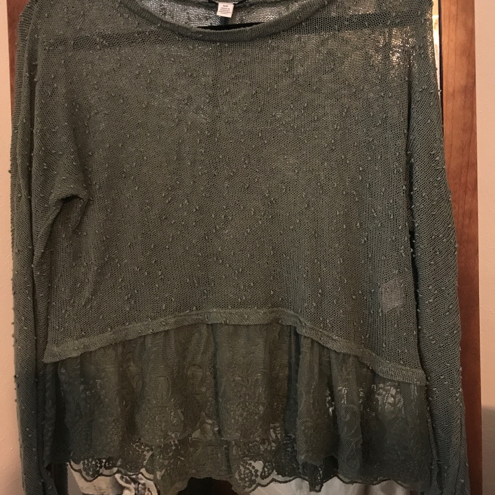 American eagle top - Picture 3 of 3
