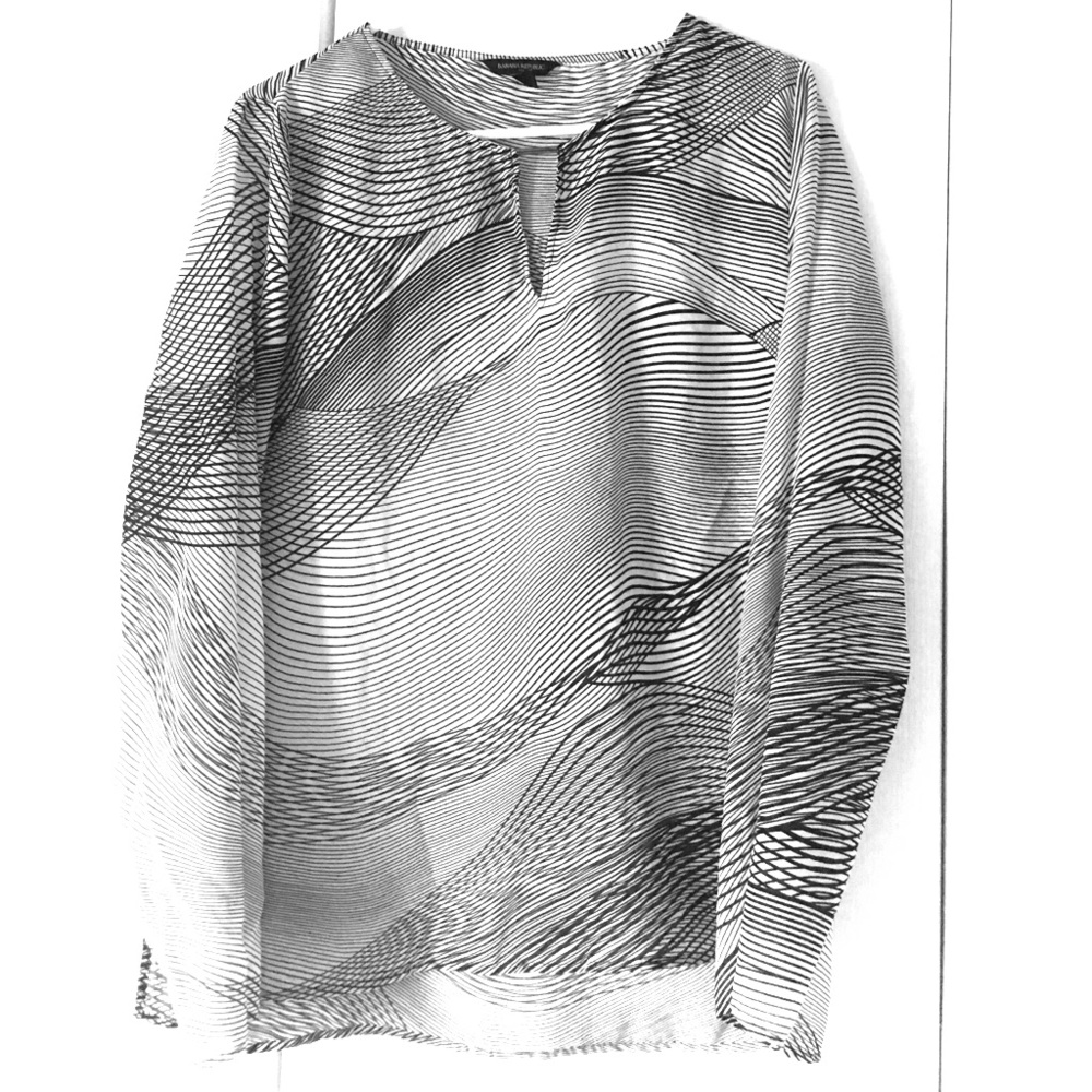 Long-sleeve lightweight Banana Republic top