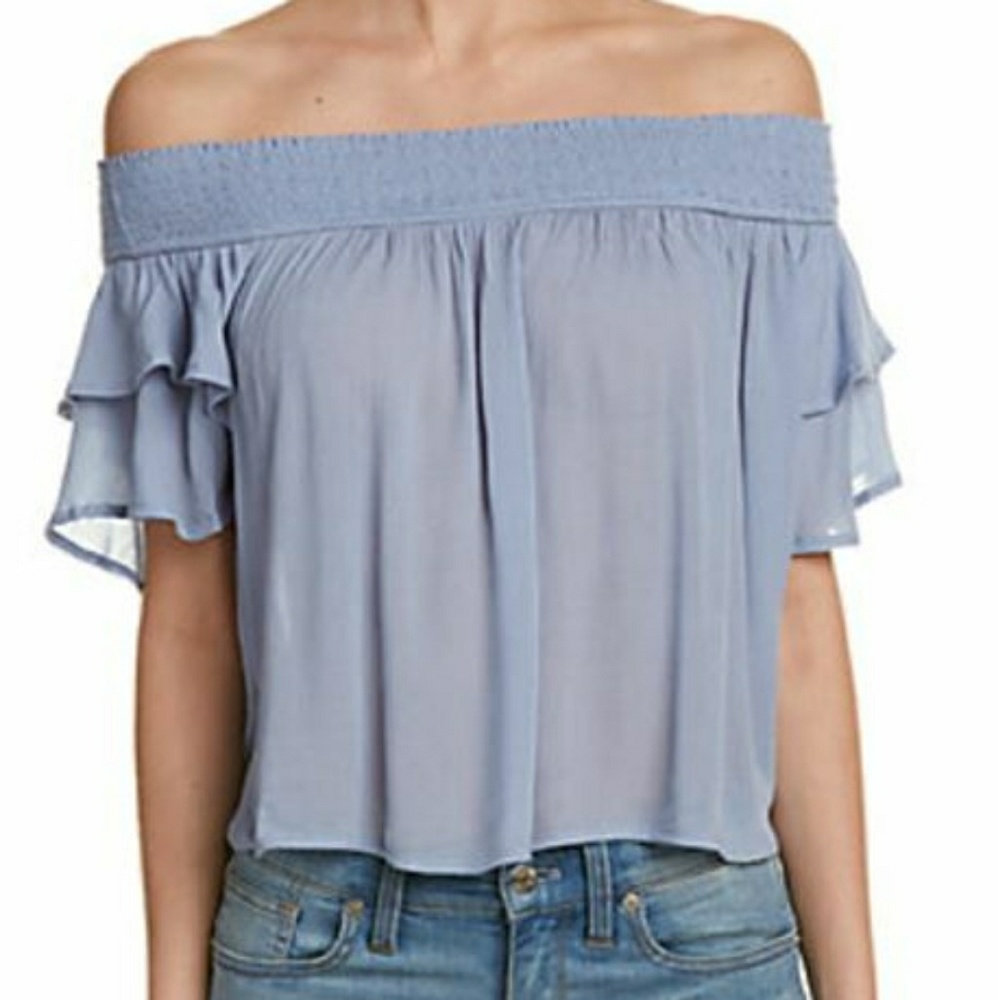 Off the shoulder top in Lavender, Sz Small