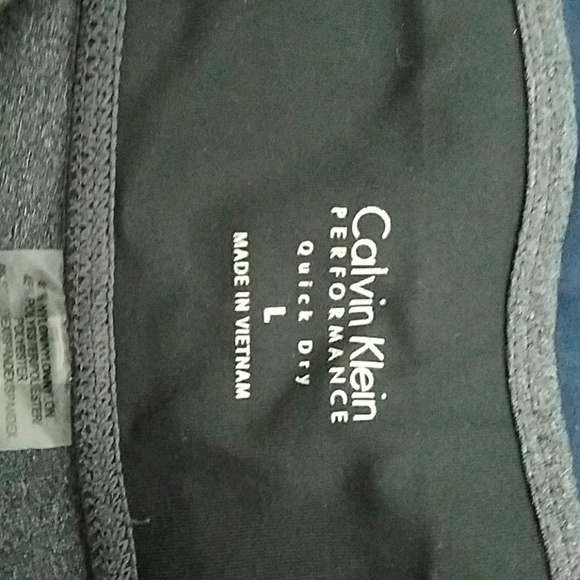 Workout capris - Picture 3 of 3