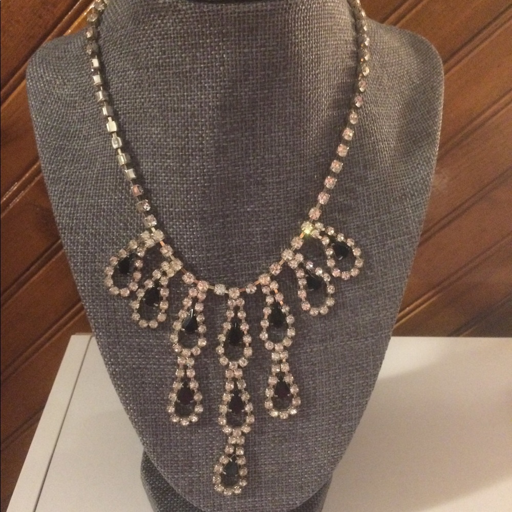 Fredericks of Hollywood tear drop necklace