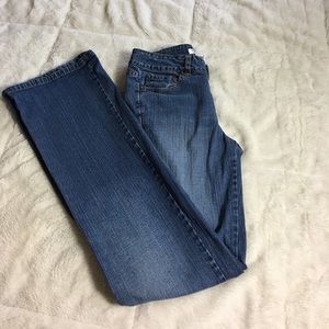 Great condition White House Black Market jeans