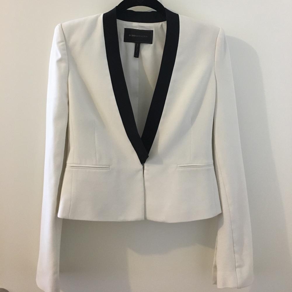 BCBG Max Azria Tuxedo Blazer
