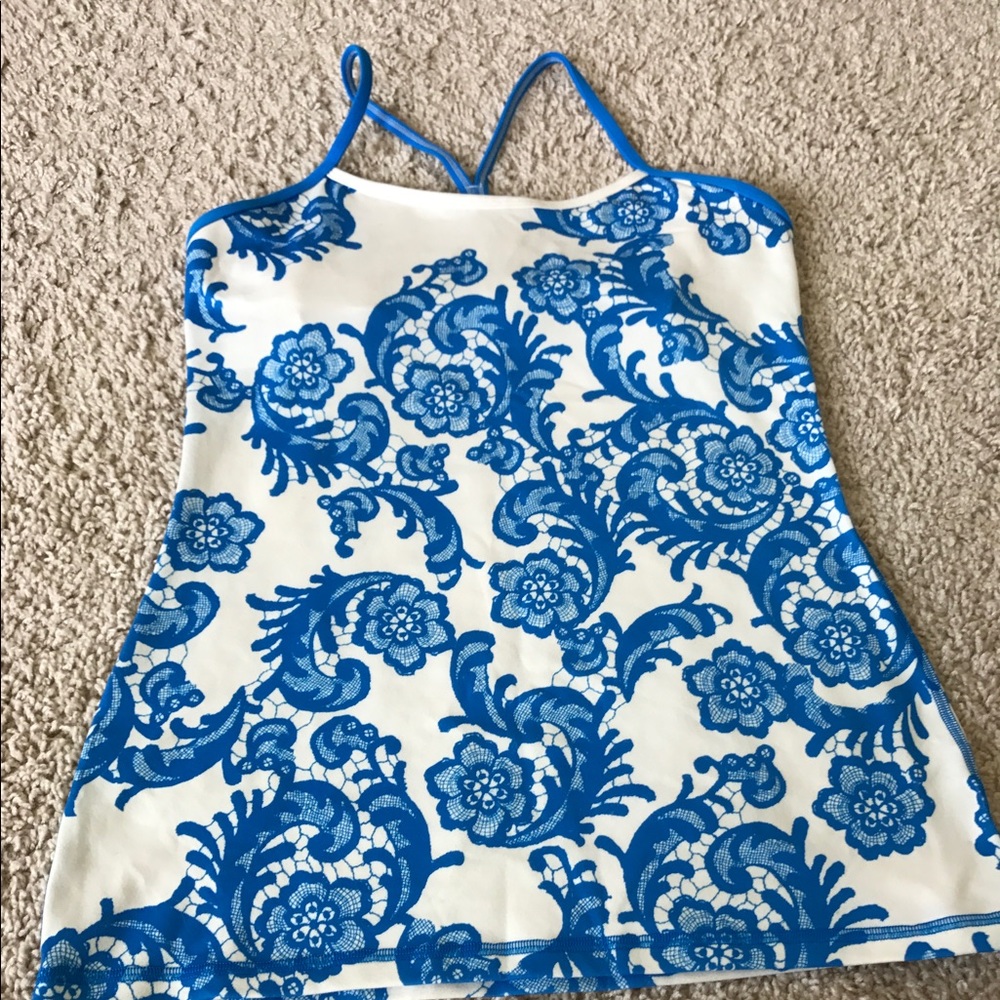 Lululemon black and white power y tank size 8