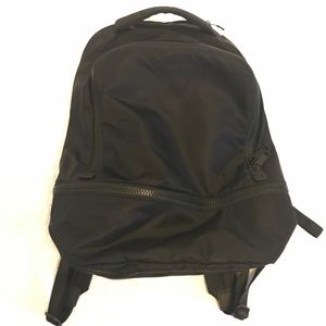 Lululemon go lightly backpack