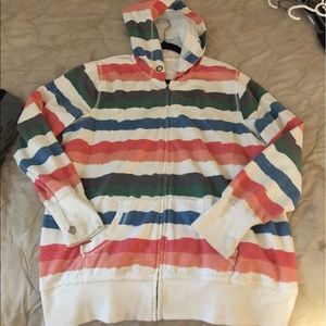 Maurice's thin sweatshirt