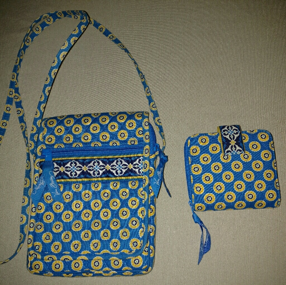 *SOLD*Vera Bradley Crossbody Bag & Matching Wallet