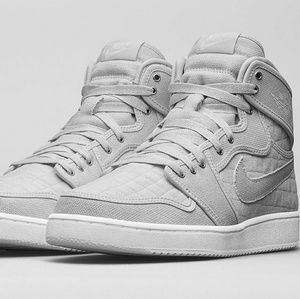 Men's Air Jordan 1 "Pure Platinum" Size 10