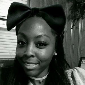 Meet your Posher, Latoya