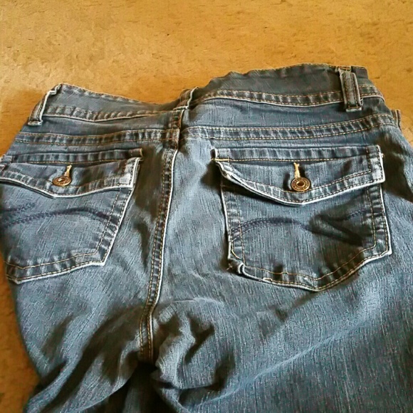 Jeans - Picture 2 of 2