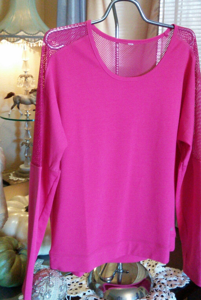 Pink Top - Picture 4 of 4