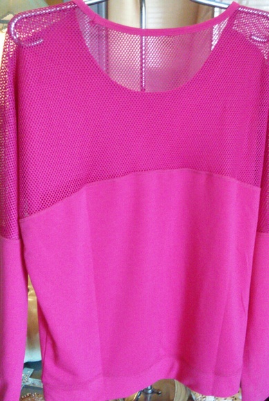 Pink Top - Picture 2 of 4