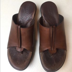 Women's slip on leather wedge sandals