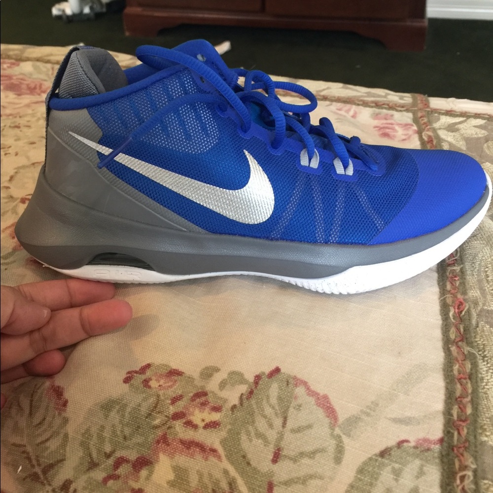Nike WMNS basketball shoes. New