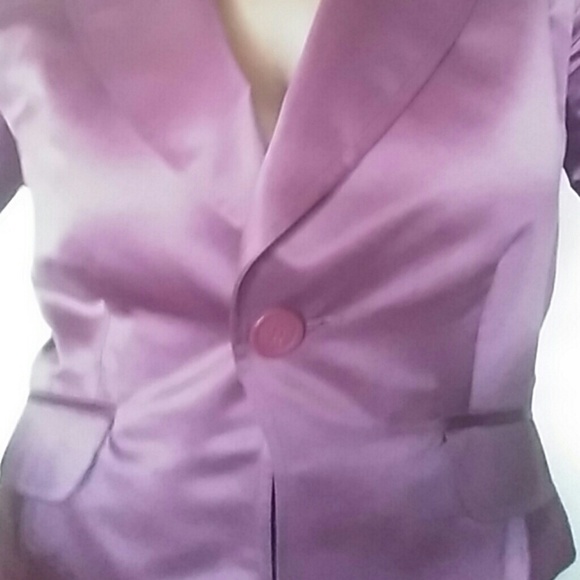 Blazer - Picture 4 of 4