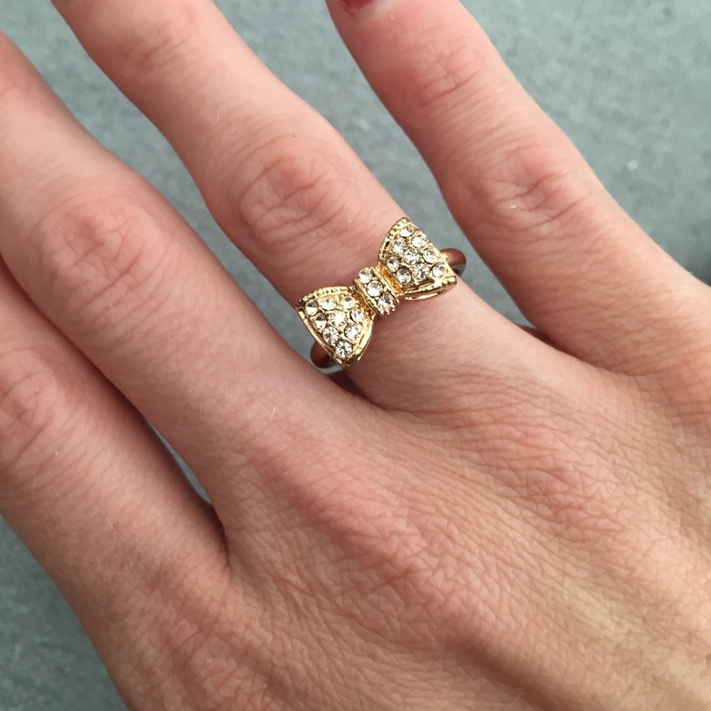 Gold toned bow ring