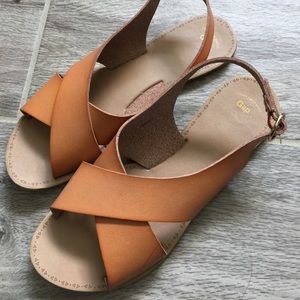 Gap Sandals