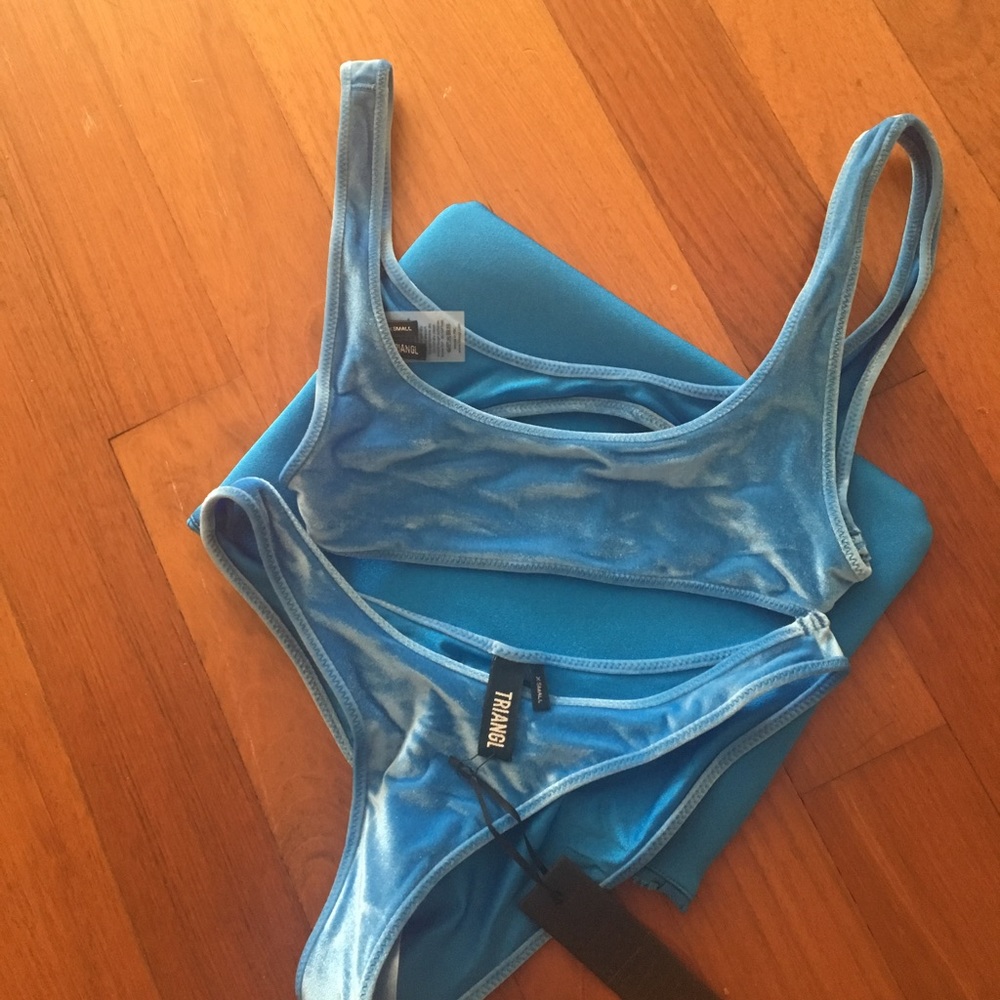 TRIANGL ABBEY VELVET BIKINI TAG STILL ON!BRAND NEW