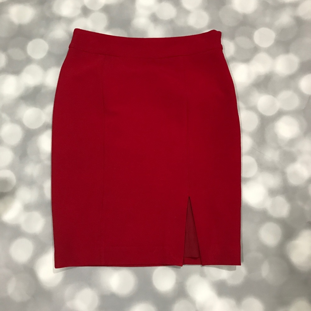 Red Anne Taylor skirt