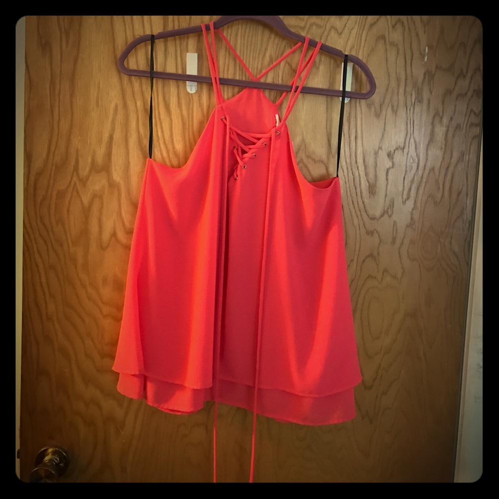 Coral agaci shirt.