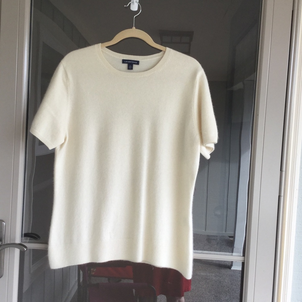 Off White Cashmere Sort Sleeve Sweater