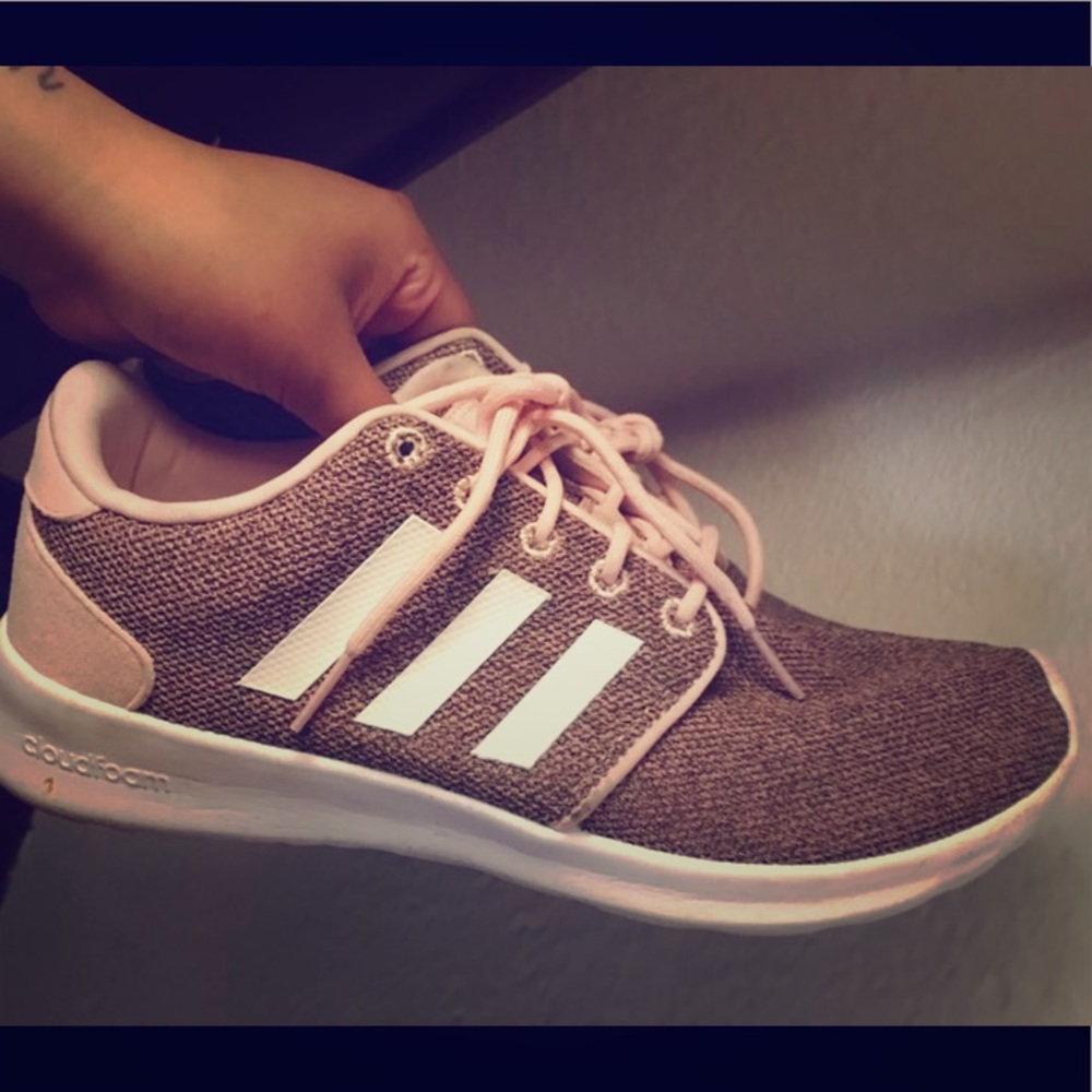 NEW ROSE ADIDAS NEO SIZE 8 - Picture 1 of 3