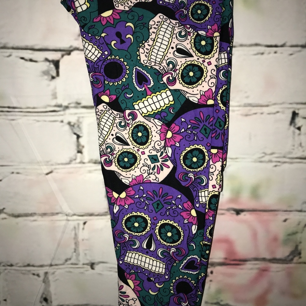 Plus Size Sugar Skulls