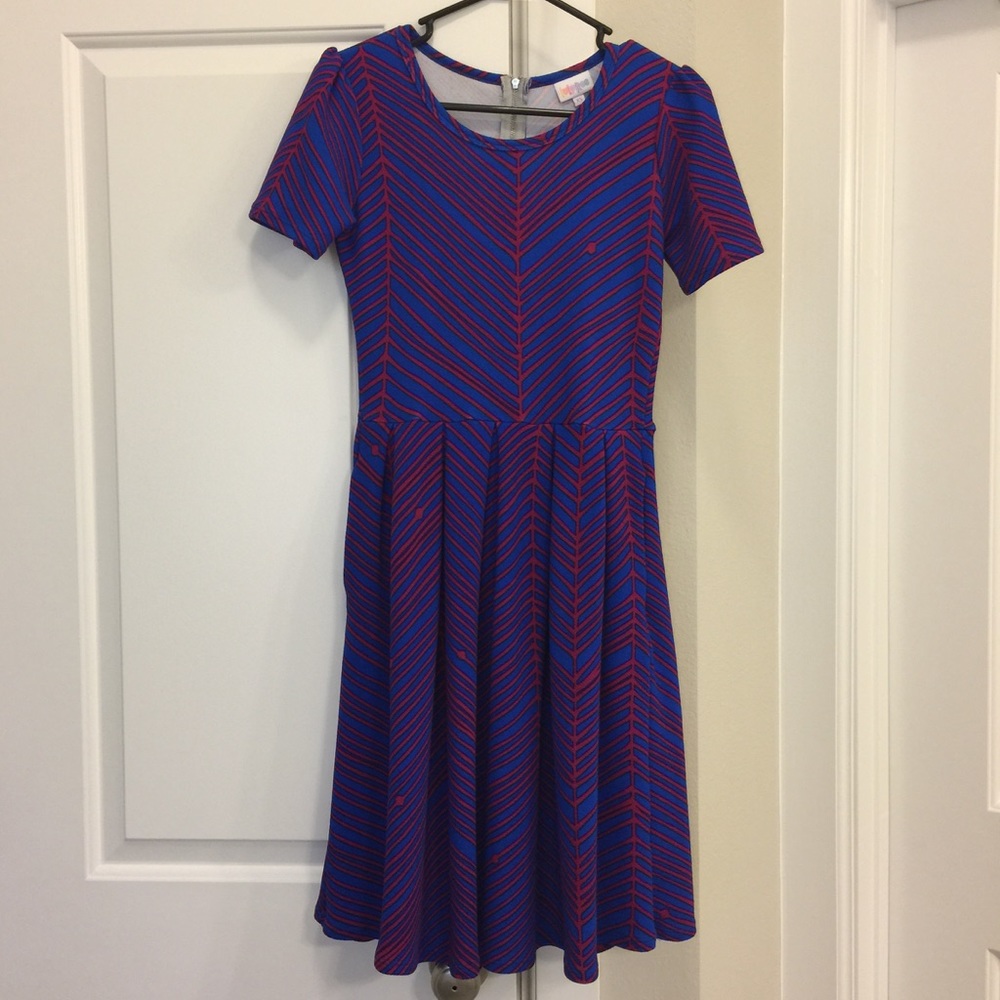 LuLaRoe Amelia Dress Blue Pink Print size XS