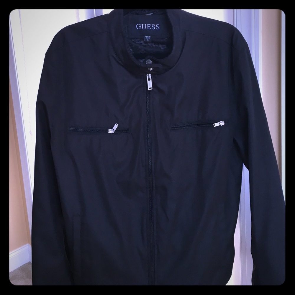 GUESS Men's black jacket size large.