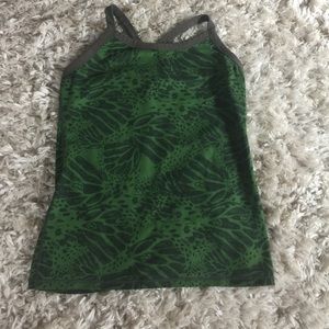 Lululemon Y back work out shirt.