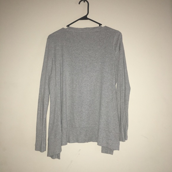 🍂SOLD🍂 Gray cardigan - Picture 2 of 2