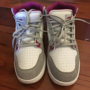 Nike High Top Sneaker Size 6