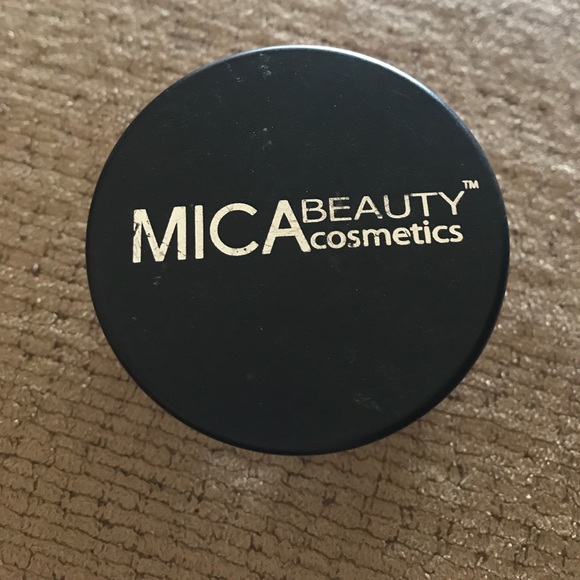 Mica Beauty cosmetics - Picture 3 of 3