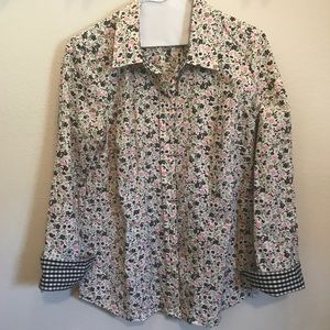 Floral Print button down with gingham print cuffs