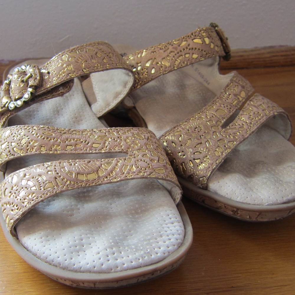 sandals