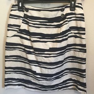 Striped navy and cream cotton\linen skirt