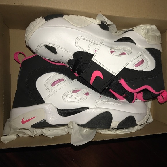 Nike Diamond Turf - Picture 1 of 4