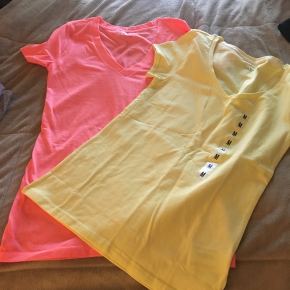Two v-neck t-shirts. - Picture 1 of 3