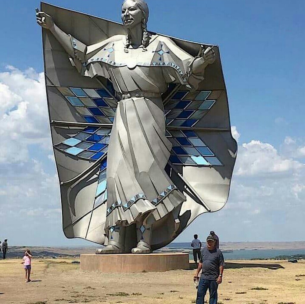 Meet your Posher, Wynoka