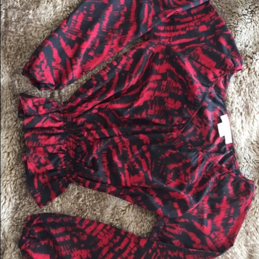Michael Kors red & black top