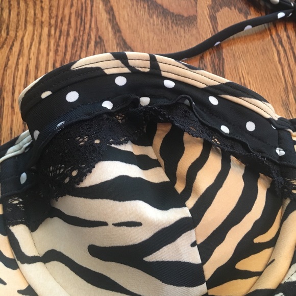 π₯ SUPER CUTE 36C Victoria Secret Bikini Top NWOT - Picture 3 of 4