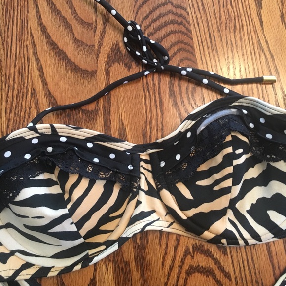 π₯ SUPER CUTE 36C Victoria Secret Bikini Top NWOT - Picture 4 of 4