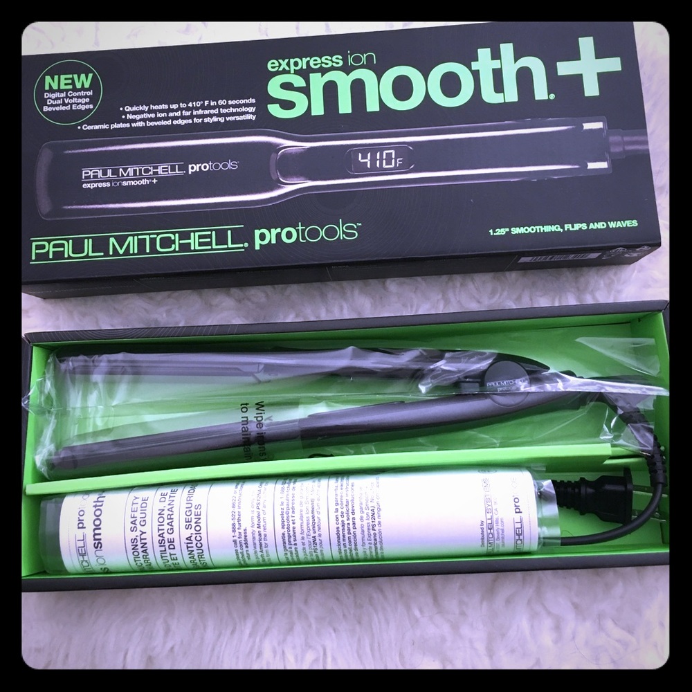 Paul Mitchell Express Ion Smooth + Flat Iron 1.25"