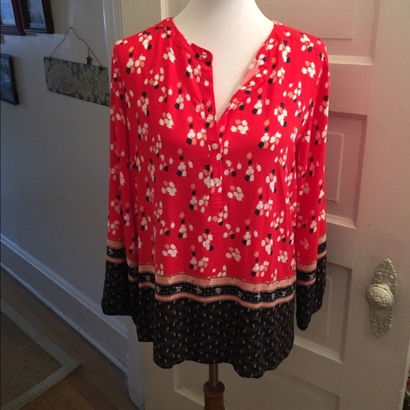 Pretty NWT Loft Top - Picture 1 of 5
