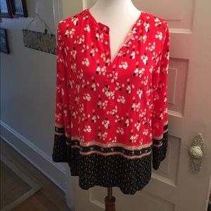 Pretty NWT Loft Top