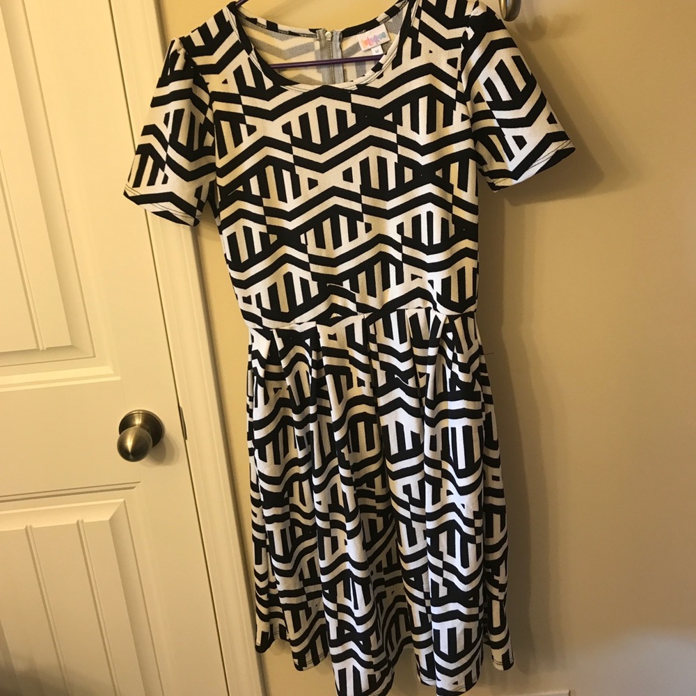 LulaRoe Amelia