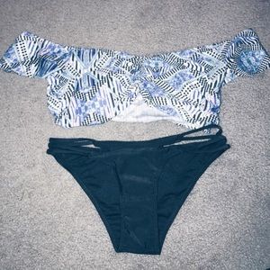 Off the shoulder bikini