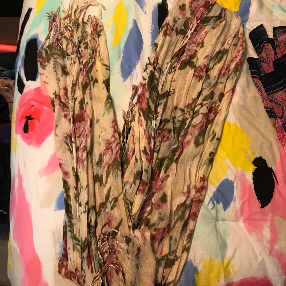 Various Fashion scarves!