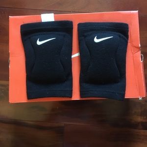 Nike Knee Pads
