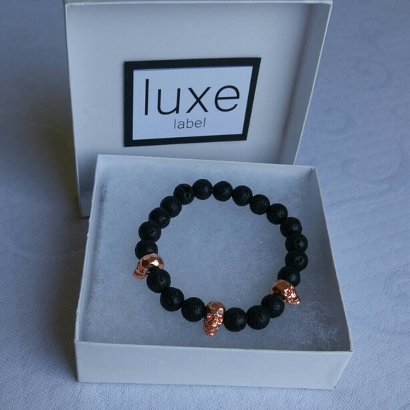 ⭐Skull Lava Bead Stretch Bracelet Rose Gold - Picture 7 of 7